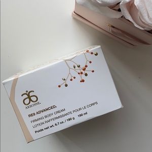 Firming body cream